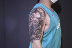 点击看大图 手臂-怪咖纹身刺青