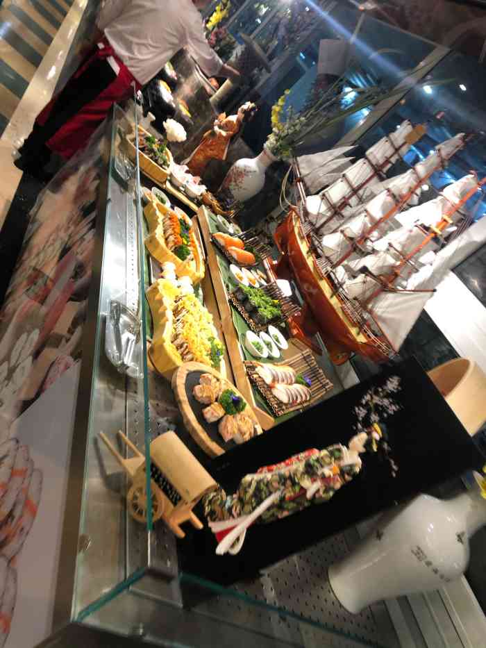 蓝钻·国际美食海鲜自助百汇(西直门店)