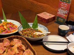-老滇山寨•云南特色菜•地方菜•民族风情歌舞表演(世纪金源店)