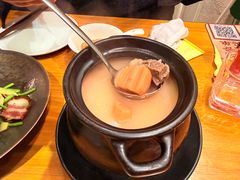 -莲餐厅·湖北菜·潜江小龙虾店(愚园路店)