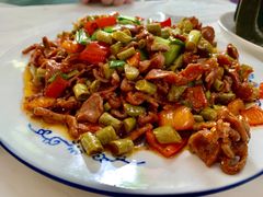 酸豆角炒鸡胗-新新湘菜馆(新中街二条店)