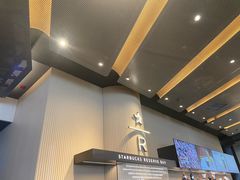 -星巴克臻选(上海合生汇1F店)