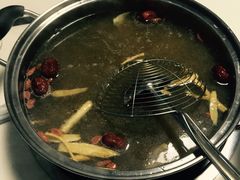 -联胜潮汕牛肉火锅(东苑南路店)