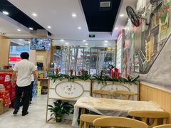 -江城燕子大排档(江汉路步行街店)