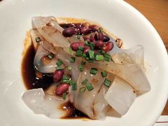 -诚铭记·虾仁汤包·成都小吃(融创店)