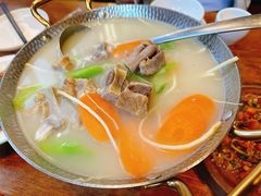 -隔壁老王·家常云南菜(皇冠店)