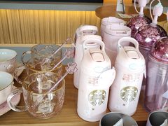 -星巴克(北京中关村北京国际店)