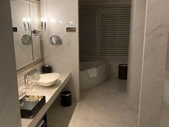 -大连中远海运洲际酒店