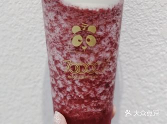 大牛带我吃烤肉的一天，准备买个水再去，万达里面搜了一