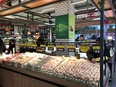 面包甜点陈列柜-谊品生鲜折扣店(伟清中环店)