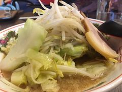 -拉面莊夢語＆中华料理八椿