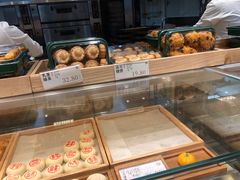 面包甜点陈列柜-泸溪河桃酥(西直门凯德店)