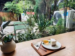 -知亘茶食
