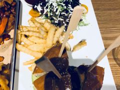 -普兰达德国餐厅·德式脆皮烤猪肘·自酿啤酒(观唐店)