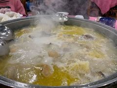 -侠成水上农庄(工业大道店)