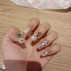 -瞧·享轻奢美甲美睫