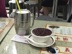 椰汁鲜奶-义顺牛奶公司(板樟堂店)