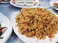 招牌海胆炒饭-皓景海鲜·地标美食(双月湾店)