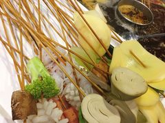 -佰人王串串香火锅(洋珠巷店)