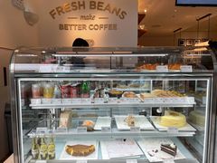 面包甜点陈列柜-Peet's Coffee皮爷咖啡(上海长风大悦城店)