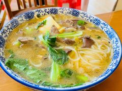 -邱芳粉店(迎宾大道旗舰店)