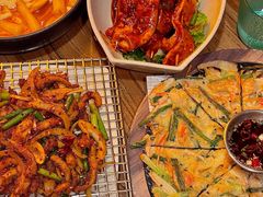 -恩你小木屋·韩式料理(假日广场店)