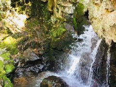 -藏龙百瀑风景区