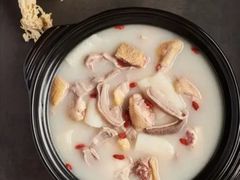 -煲王粤菜餐厅(中侨中心店)