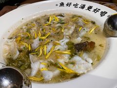 -江渔儿酸菜鱼(奥园广场金发购物中心店)