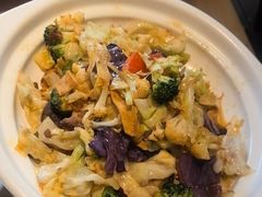 -严记小天府酸菜鱼(西四路店)