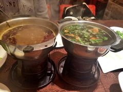 -小天鹅火锅·一线江景洪鼎旗舰店(洪崖洞店)