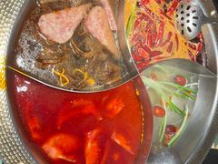 -廖掌柜·重庆鲜货火锅(上海首店)