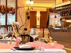 -马克西姆俄罗斯餐厅(通亚街店)