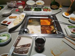 -海底捞火锅(关山保利店)