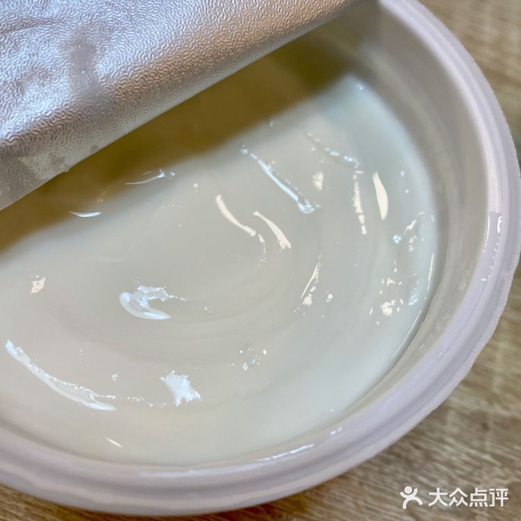 英国超市玛莎M&S零食 泰式甜辣椒薯片饼干柠檬挞酸奶