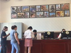 -王府井奥莱临潼小镇(临潼店)