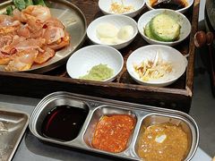 -围炉肉舍•炭烤活鳗•丹东海鲜烤肉(步行街店)