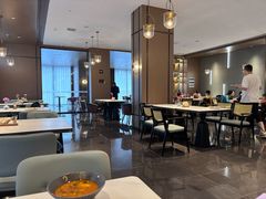 -广州番禺万博CBD汉溪长隆亚朵X酒店