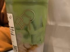 -喜茶(上海奉贤宝龙店)