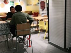 大堂-麦当劳(融创茂店)
