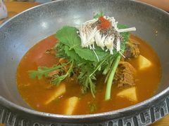 -喇喇排骨火锅·传统韩式脊骨汤(望京西园总店)