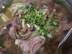 -谢老五跷脚牛肉·非遗传承店
