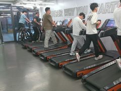 -乐刻健身(宸融大厦店)