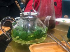 薄荷茶-乡村馕坑肉·烧烤·新疆菜·本地人更爱吃(阿勒泰首店)