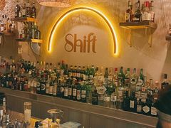 -Shift cocktail bar鸡尾酒吧