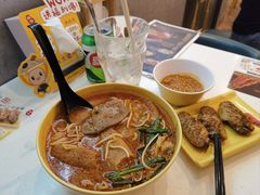 -谭仔米线(皇庭广场店)