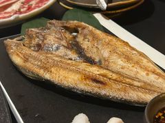 -山川小町·极番烧肉(新地假日广场店)