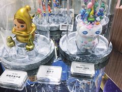 -泡泡玛特POPMART(侨福芳草地店)