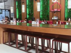 大堂-锡笼记·无锡小笼(大润发店)