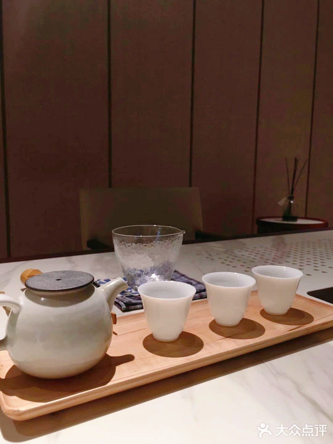 宝藏家具店[爱心]当代设计与深湛技艺的美妙结合